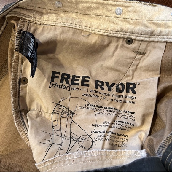 Kuhl Free Rydr 38x30 Espresso color - Picture 9 of 9